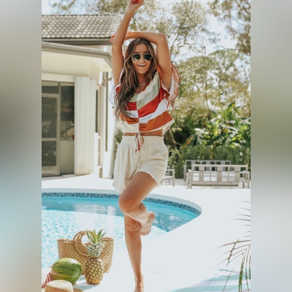 Plus Size Ruched Front Ruffle Sleeve Top - Picture 2 of 11